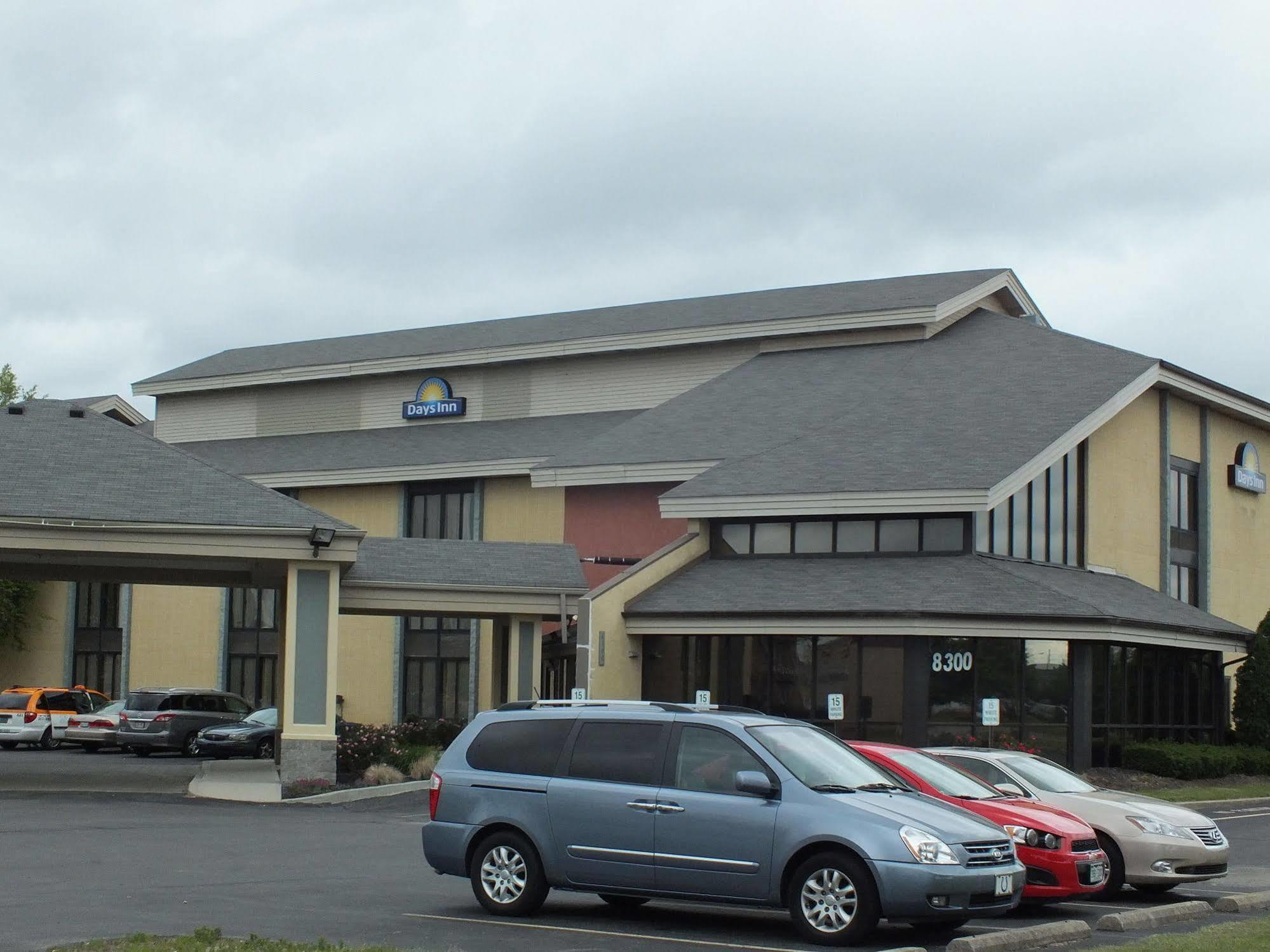 Days Inn By Wyndham Indianapolis Northeast Экстерьер фото