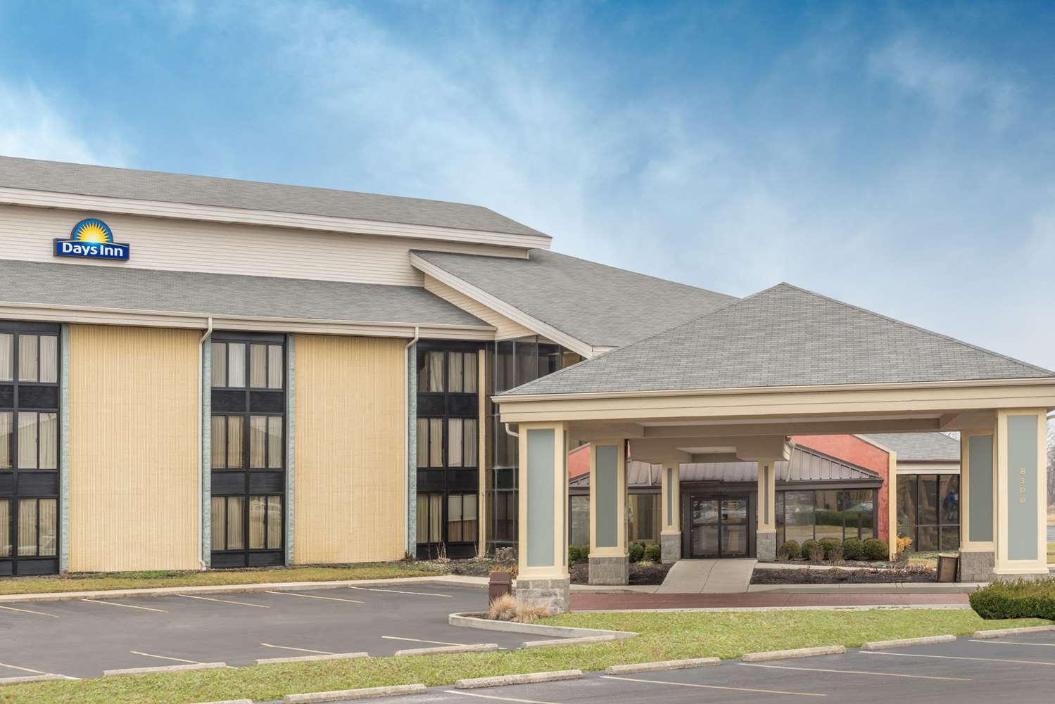 Days Inn By Wyndham Indianapolis Northeast Экстерьер фото